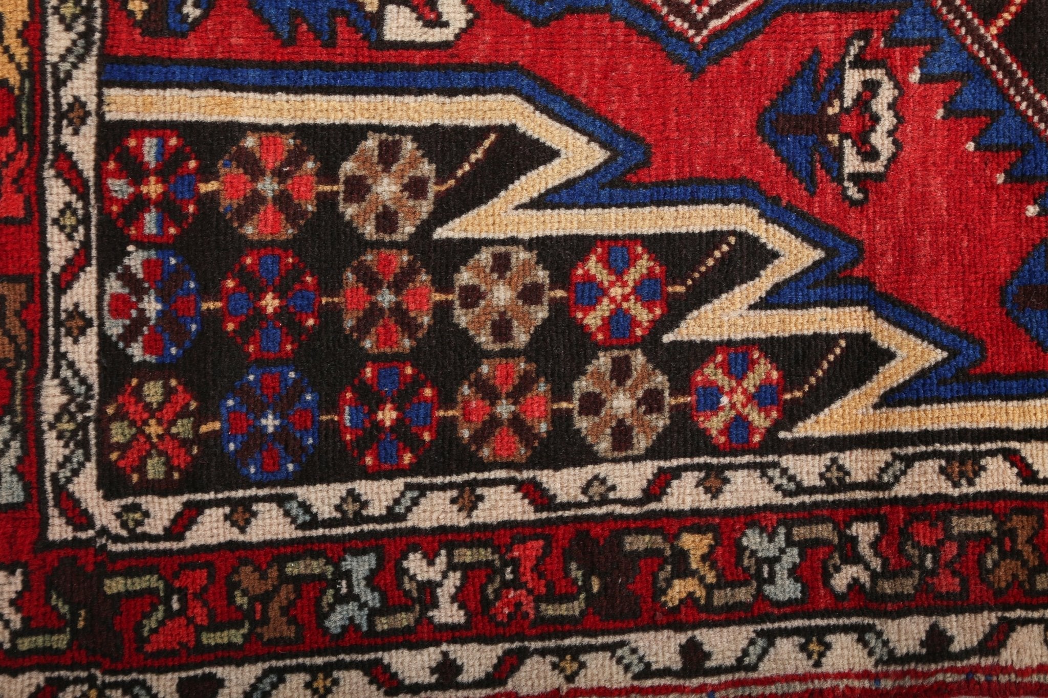 Persian Mazlaghan Rug | 2' 7