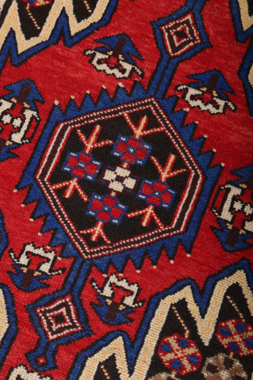 Persian Mazlaghan Rug | 2' 7