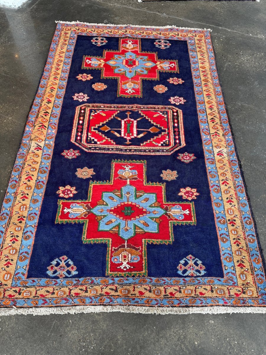 Persian Meshkin Rug | 4' 11
