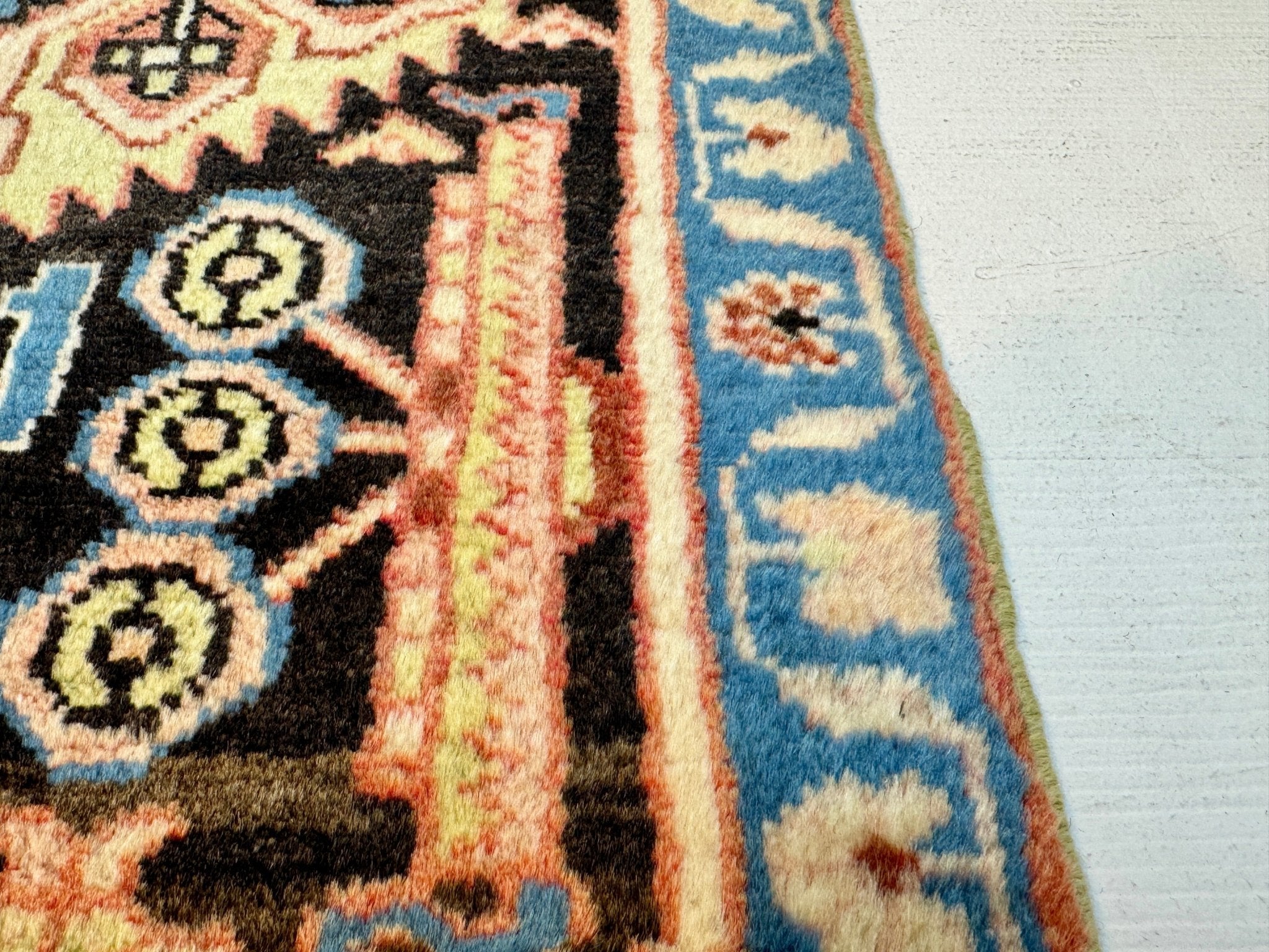Persian Nahavand Rug | 1' 8” x 3' 6