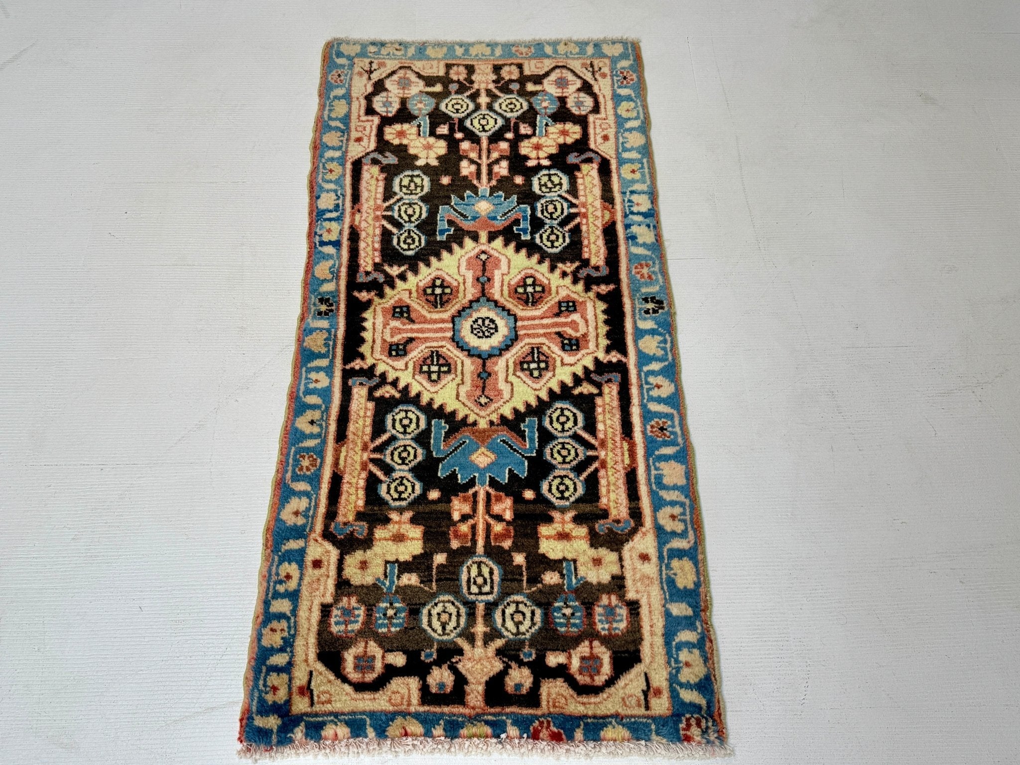 Persian Nahavand Rug | 1' 8” x 3' 6
