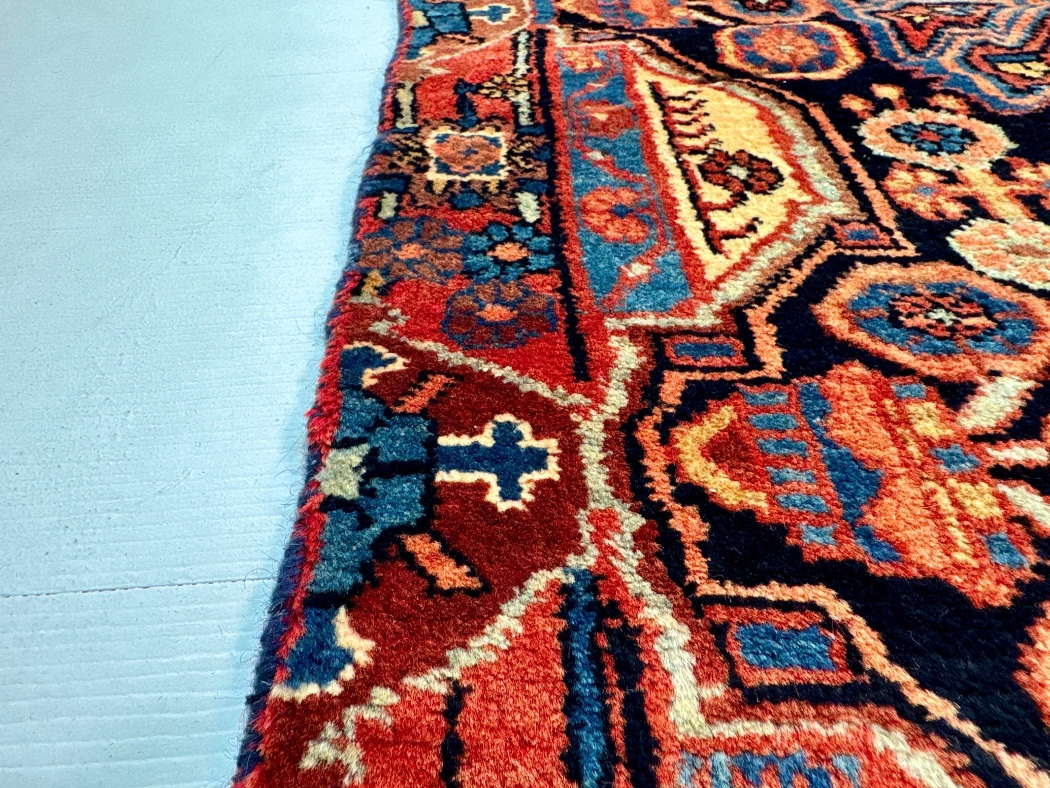 Persian Nahavand Rug | 3' x 5' 8