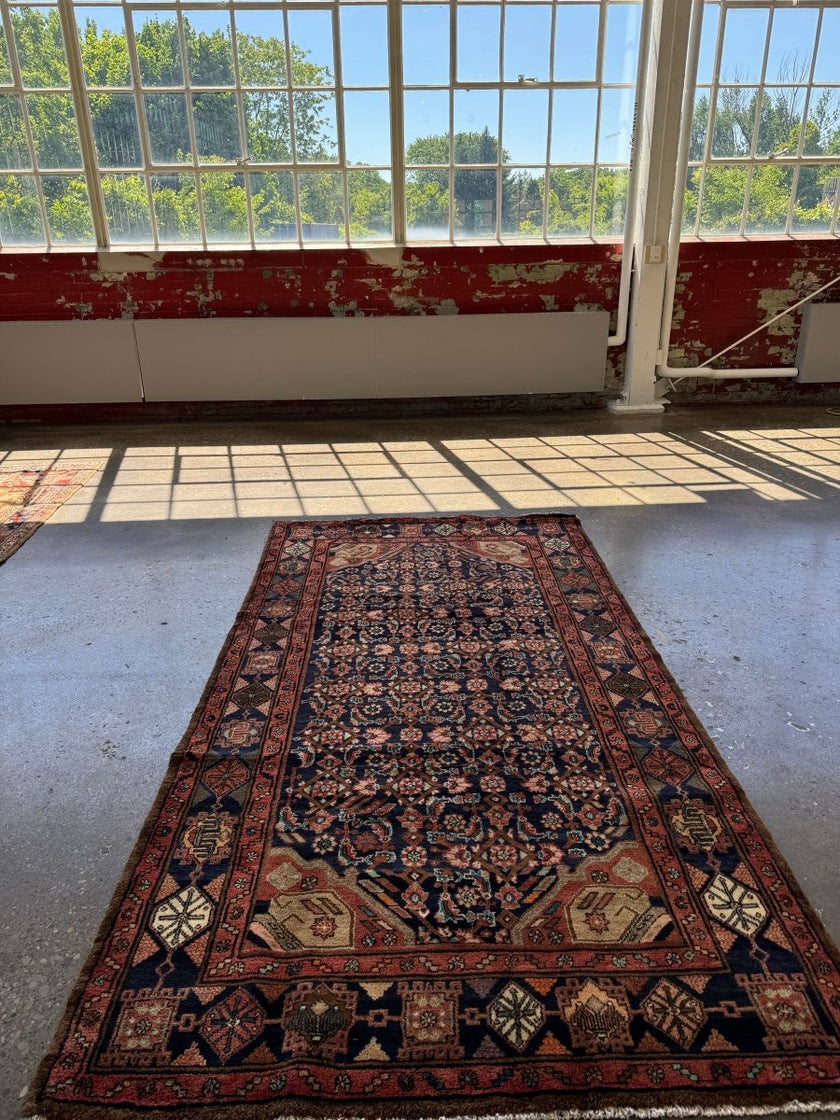 Persian Nahavand Rug | 5' 3