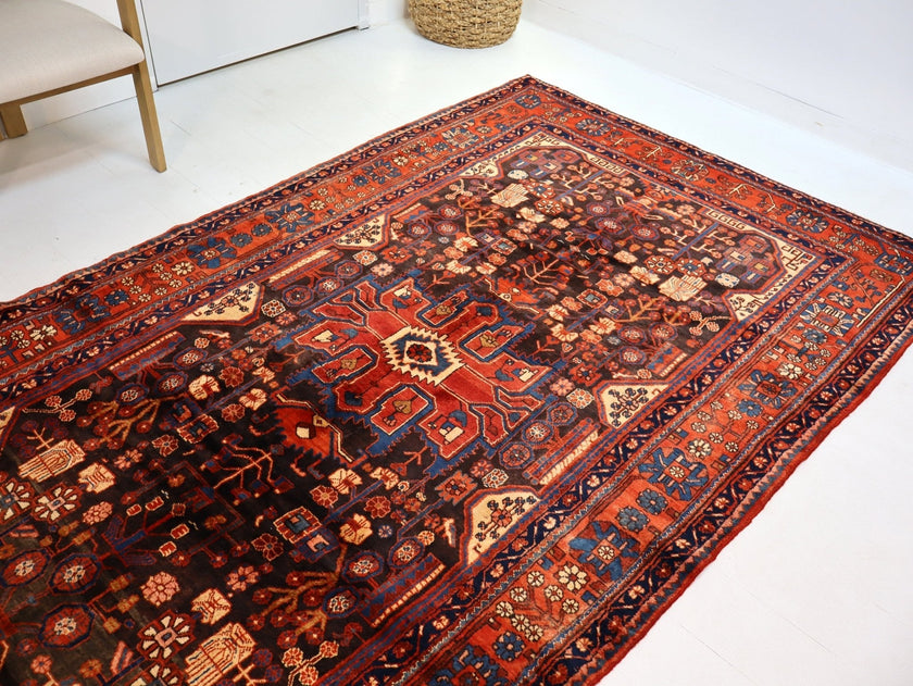 Persian Nahavand Rug | 5' 5” x 9' 7