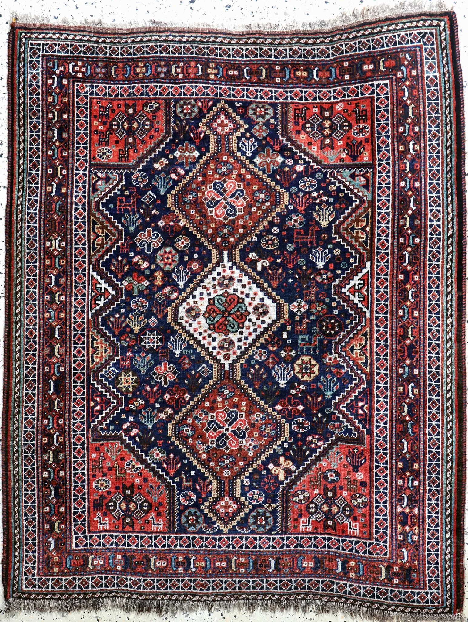 Persian Qashqai Rug | 4' x 5' 1