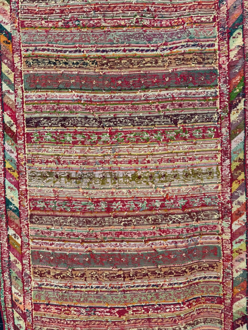Persian Rah Rah Suzani Kilim | 4' x 6' 9