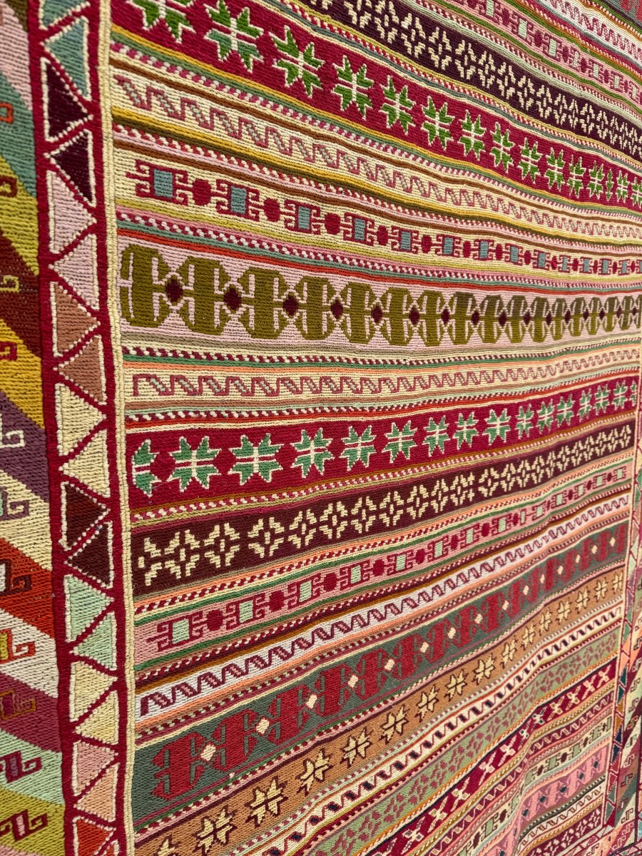 Persian Rah Rah Suzani Kilim | 4' x 6' 9