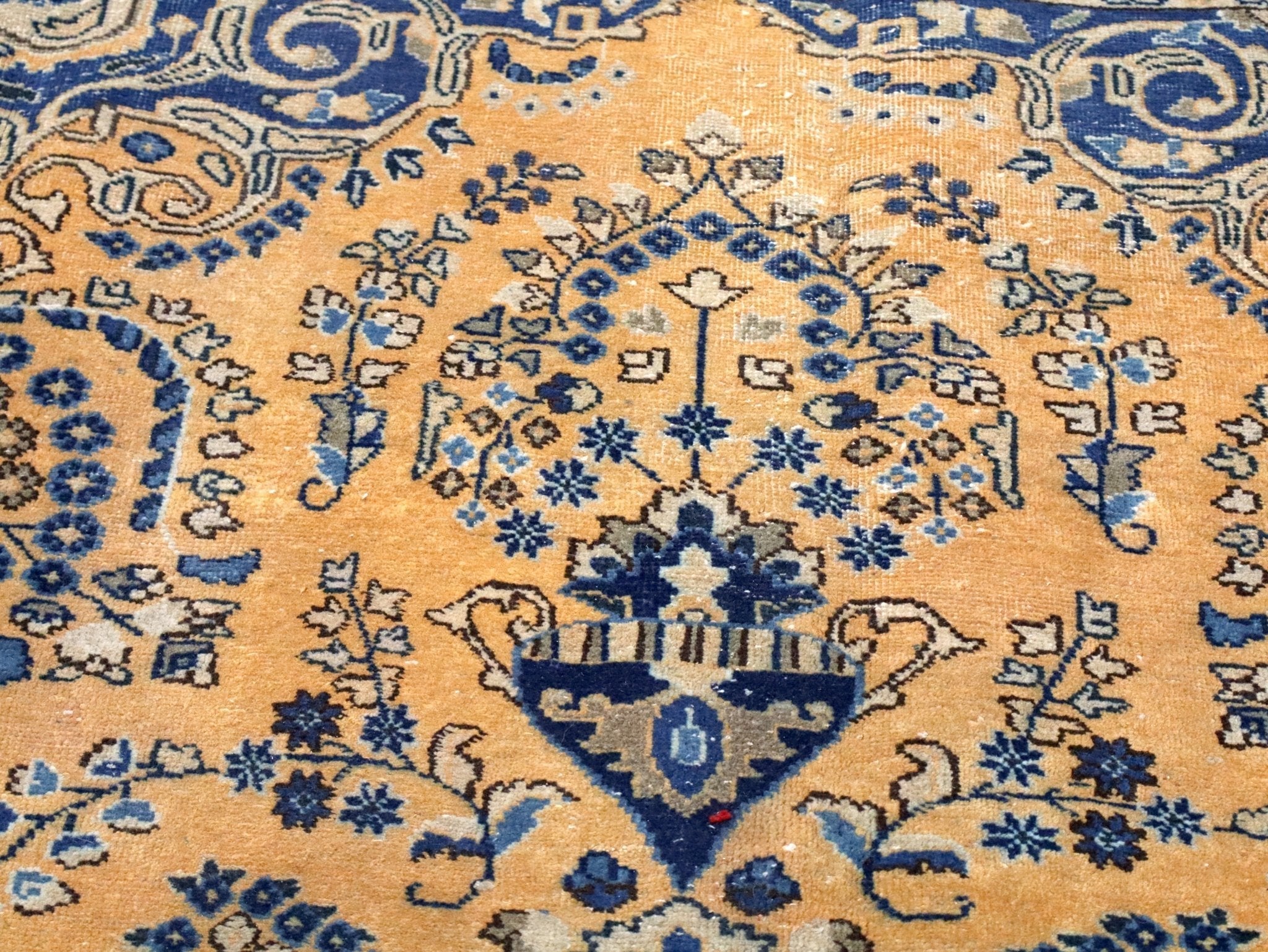 Persian Sabzevar Rug | 7' 3” x 10' 2