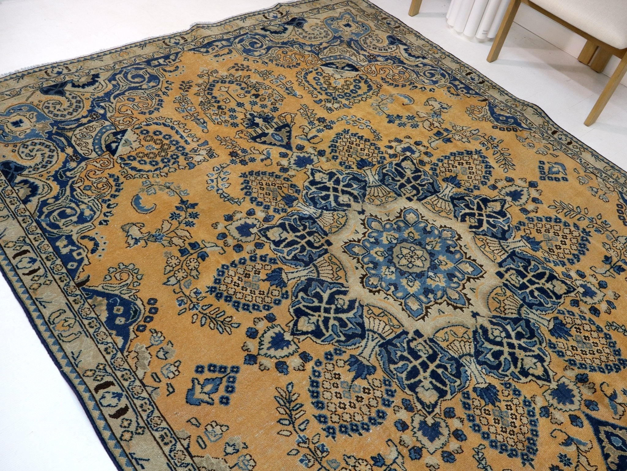 Persian Sabzevar Rug | 7' 3” x 10' 2