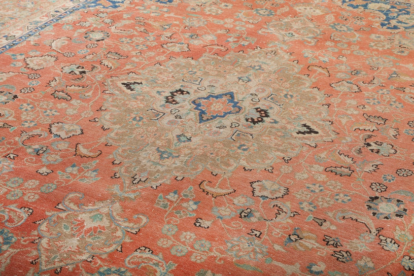 Persian Sabzevar Rug | 9' 5