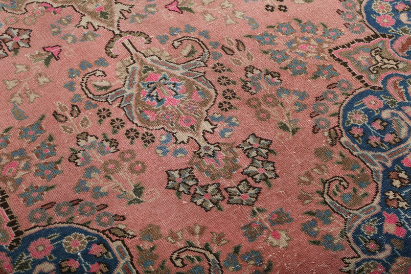 Persian Sabzevar Rug | 9' 6