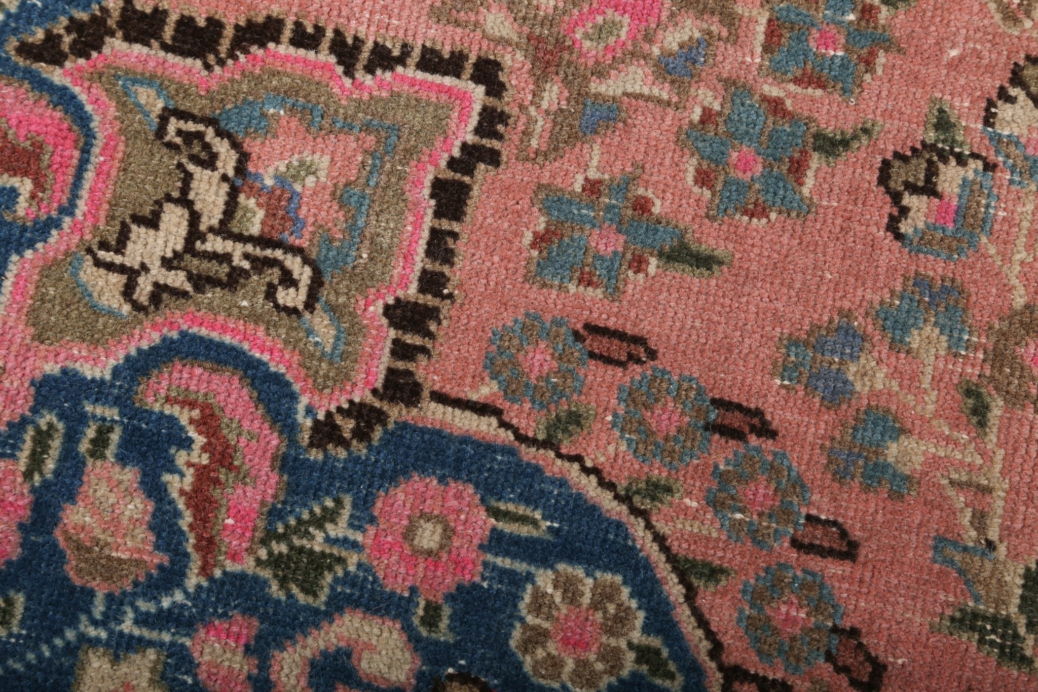 Persian Sabzevar Rug | 9' 6