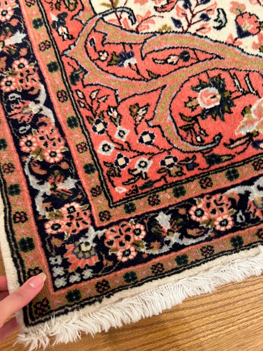Persian Sarouk Rug | 2' 9