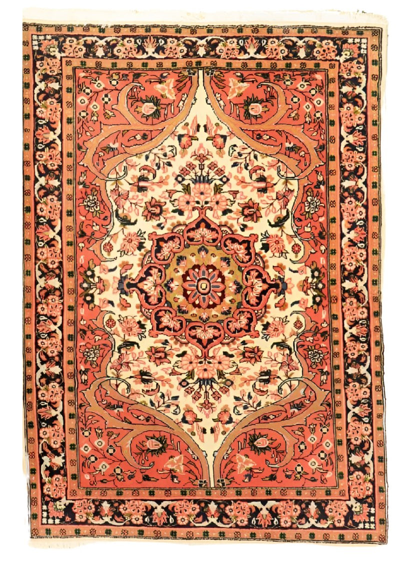 Persian Sarouk Rug | 2' 9
