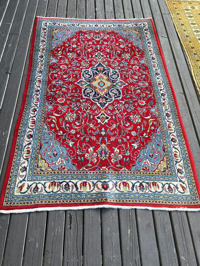 Persian Sarouk Rug | 3' 7
