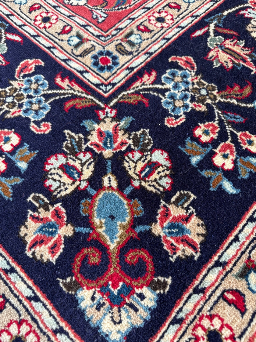 Persian Sarouk Rug | 6' 11