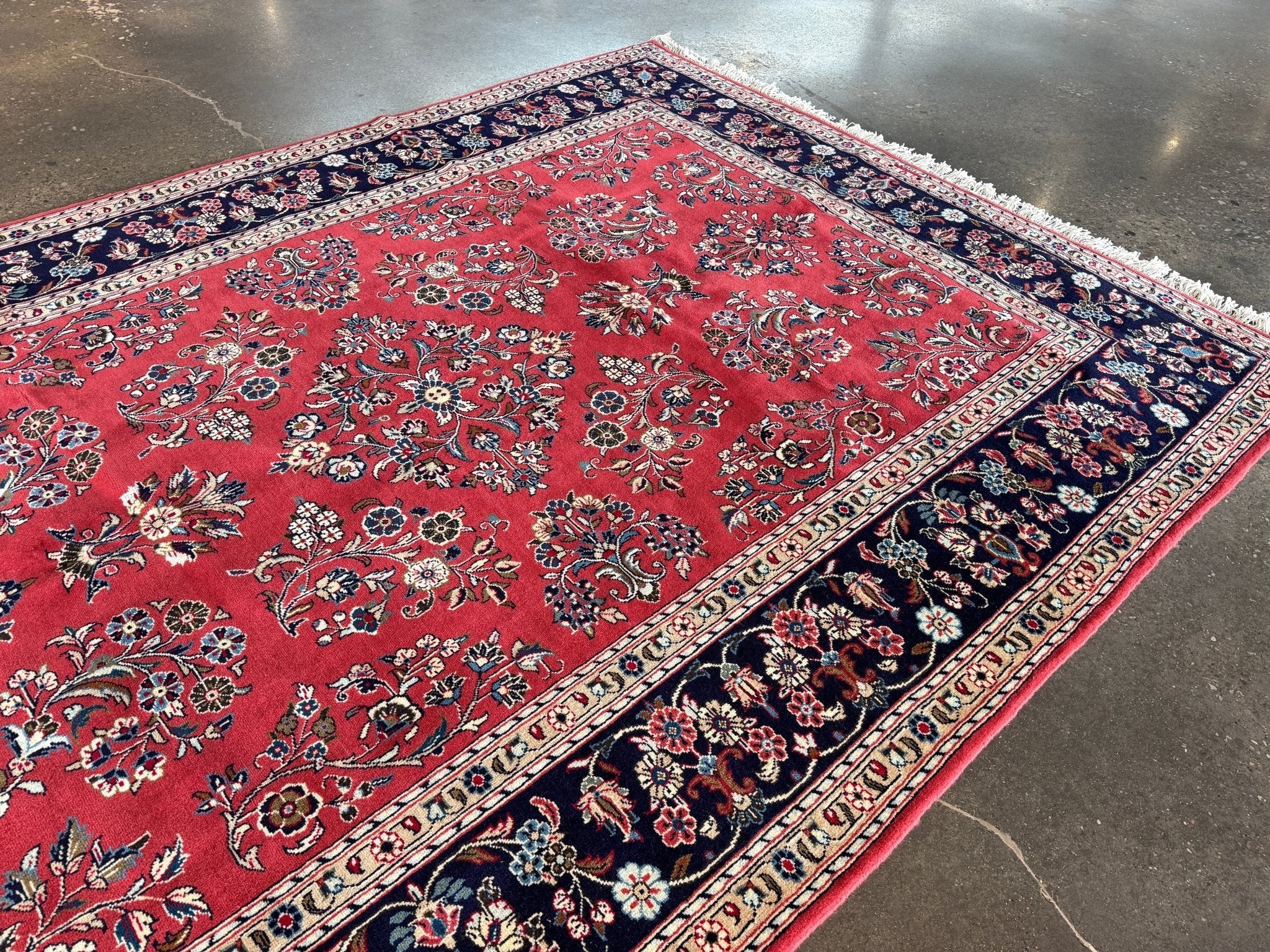 Persian Sarouk Rug | 6' 11