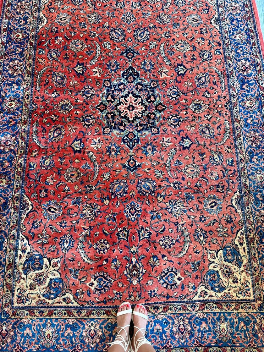 Persian Sarouk Rug | 6' 7