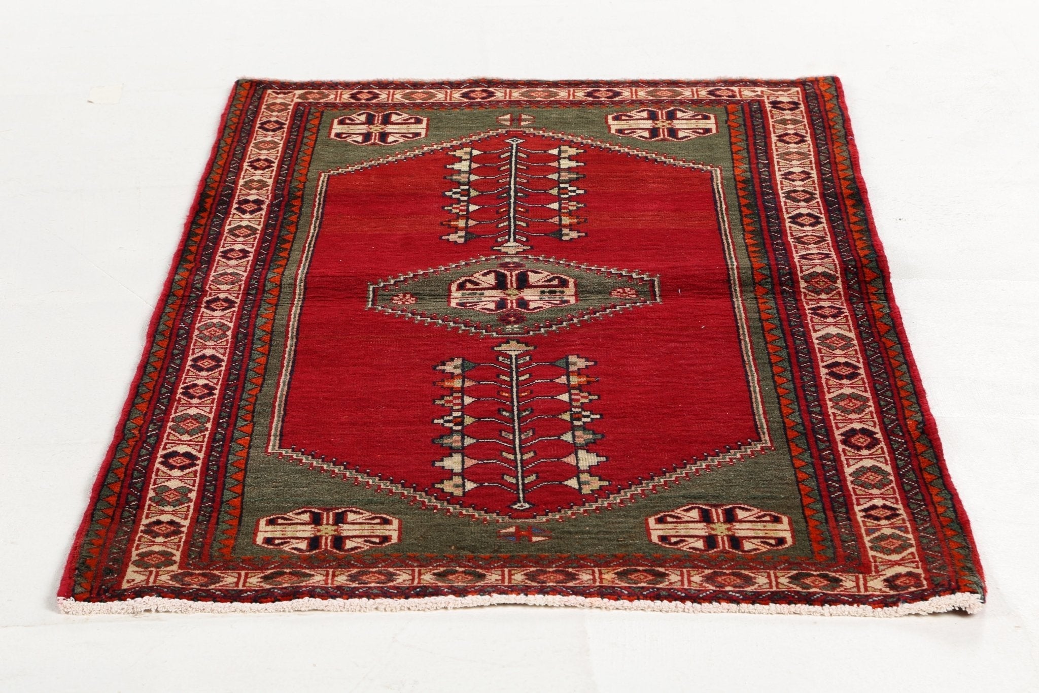 Persian Abadeh Rug | 2' 11