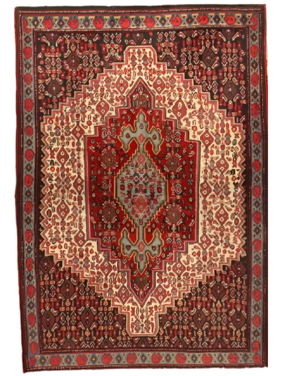Persian Senneh Rug | 2' 4