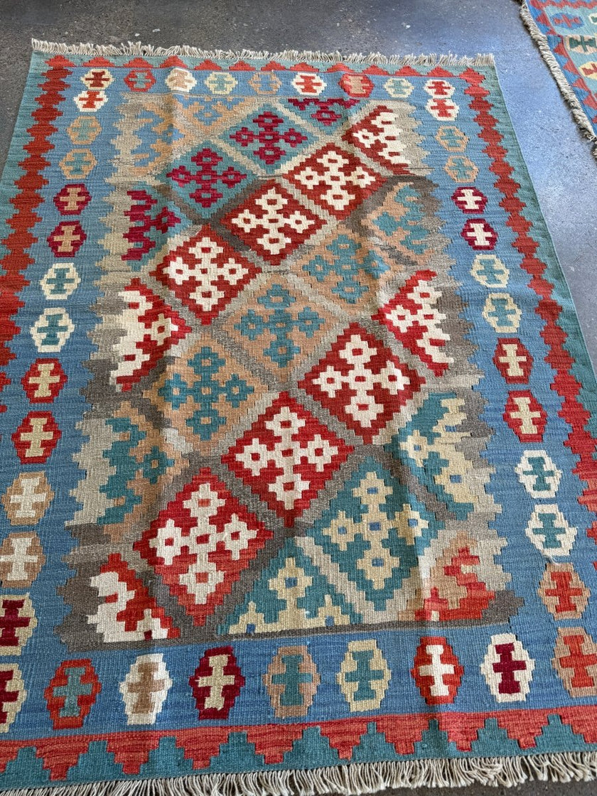 Persian Shiraz Kilim Rug | 5' 3