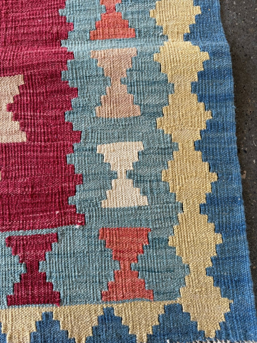 Persian Shiraz Kilim Runner Rug | 2' 10