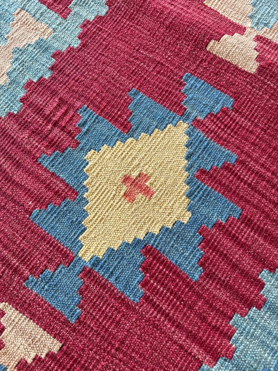 Persian Shiraz Kilim Runner Rug | 2' 10