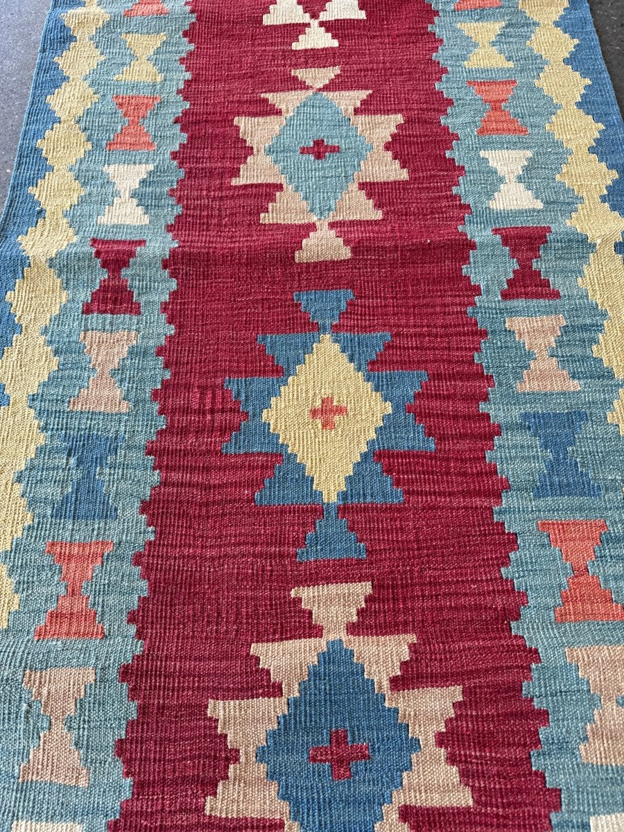 Persian Shiraz Kilim Runner Rug | 2' 10