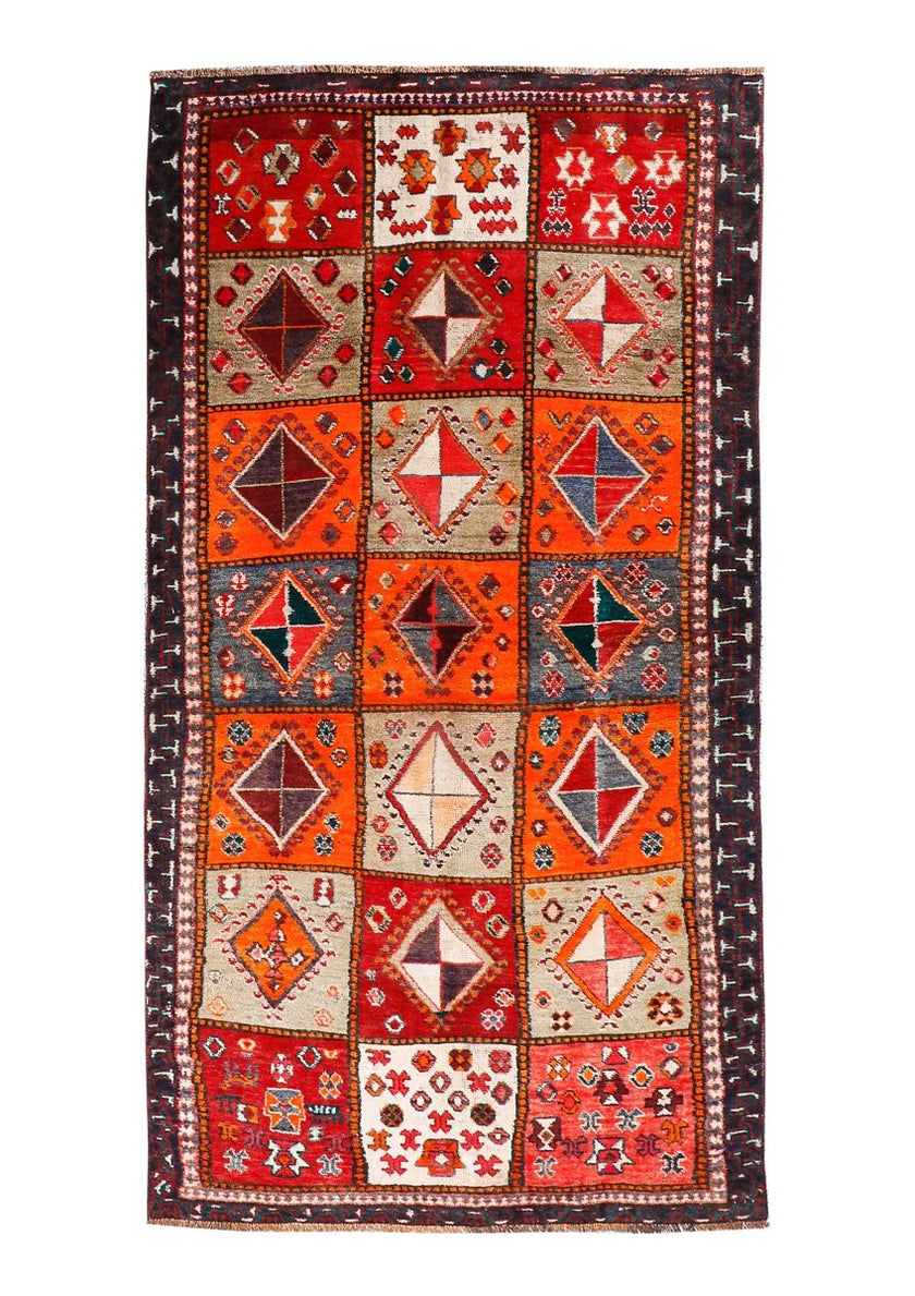 Persian Shiraz Rug | 4' 2” x 7' 10