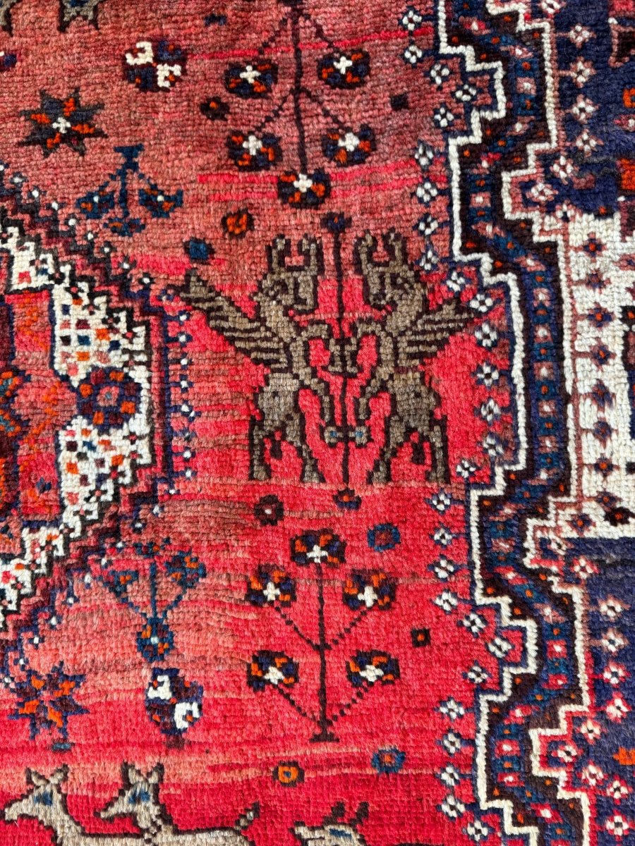 Persian Shiraz Rug | 5' 5