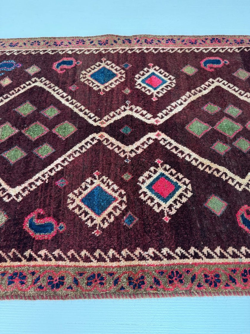 Persian Sirjan Rug | 2' 8
