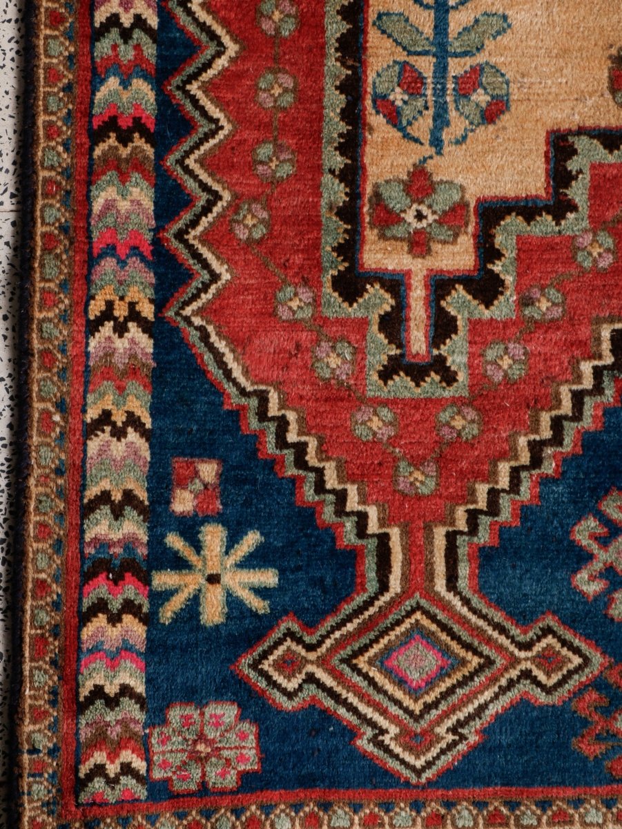 Persian Afshar Rug | 3' 11” x 6' 1