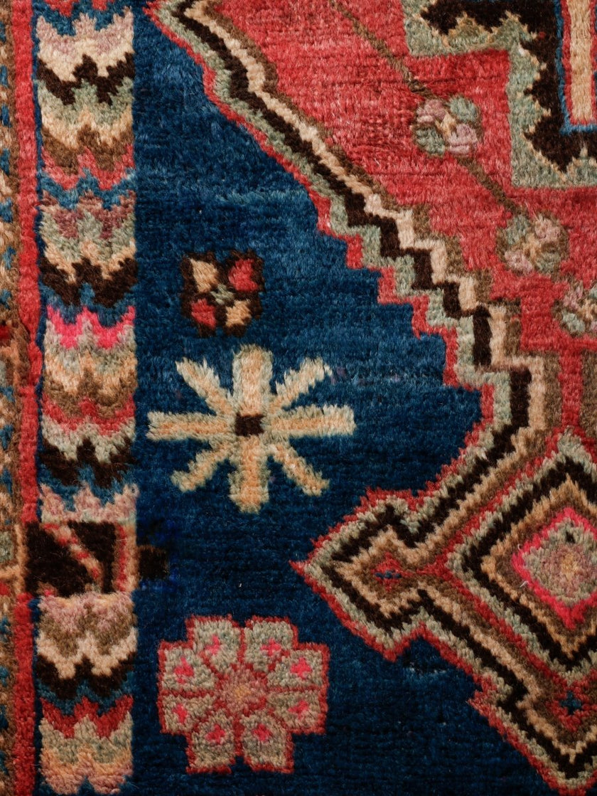 Persian Afshar Rug | 3' 11” x 6' 1