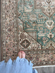 Persian Tabriz Heriz Rug | 6' 6