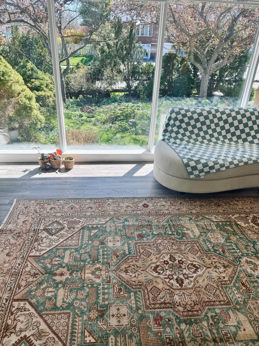Persian Tabriz Heriz Rug | 6' 6