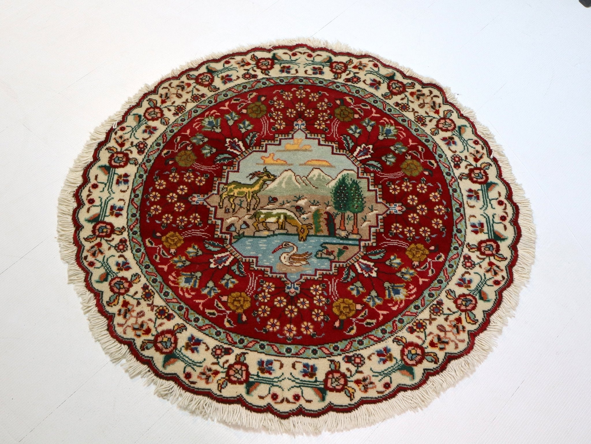 Persian Tabriz Round Rug | 3' 1