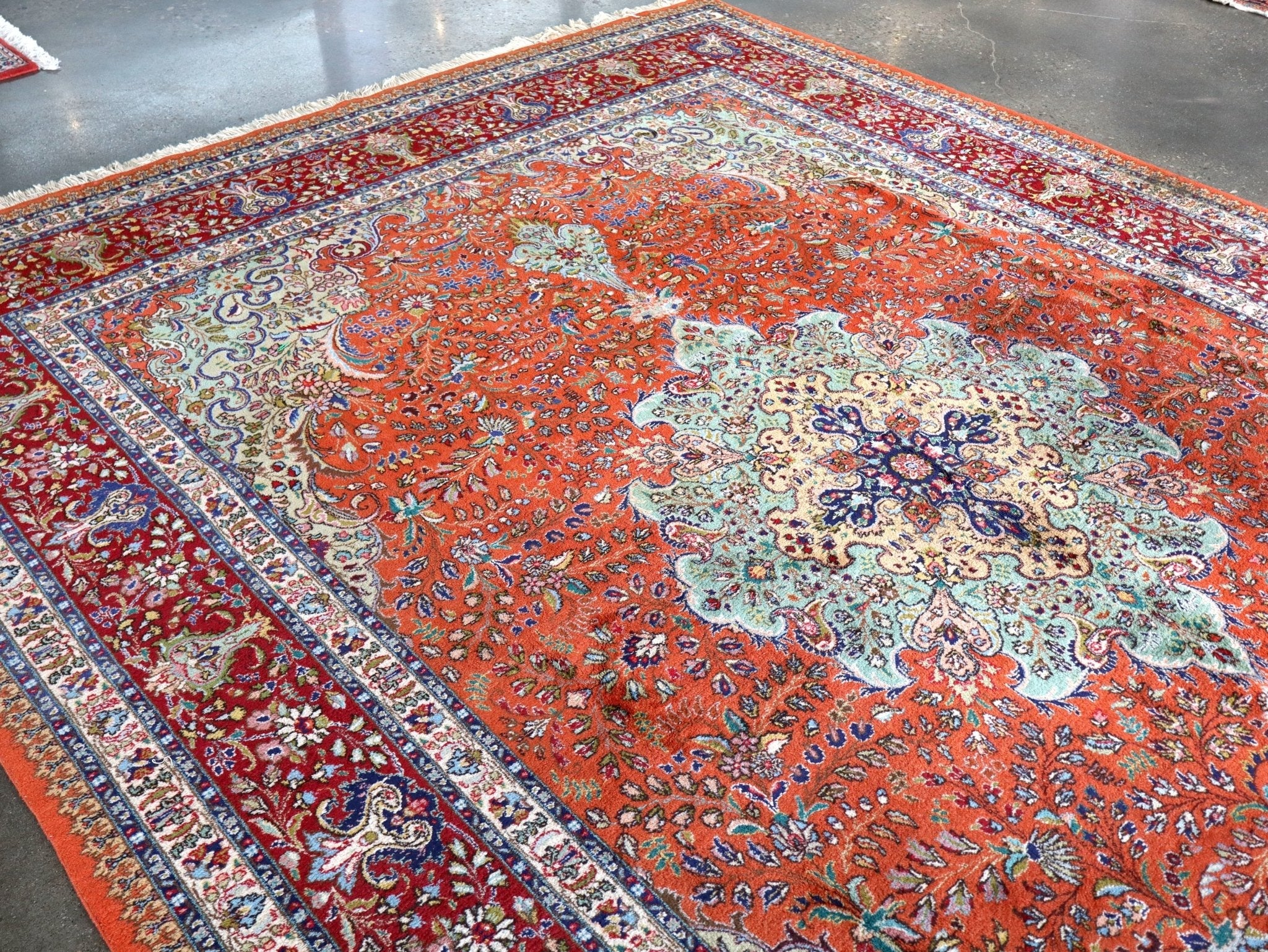 Persian Tabriz Rug | 10' x 13' 9