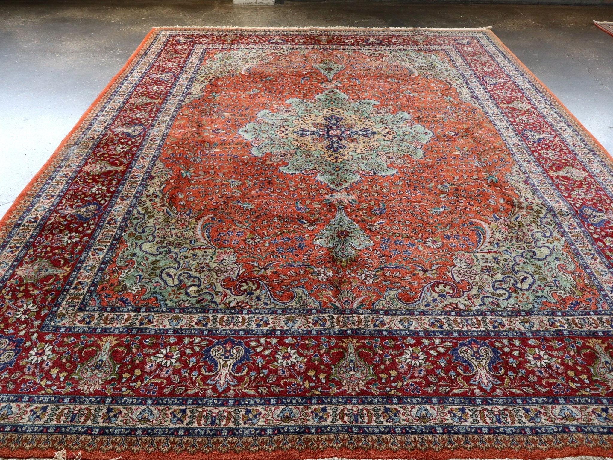 Persian Tabriz Rug | 10' x 13' 9