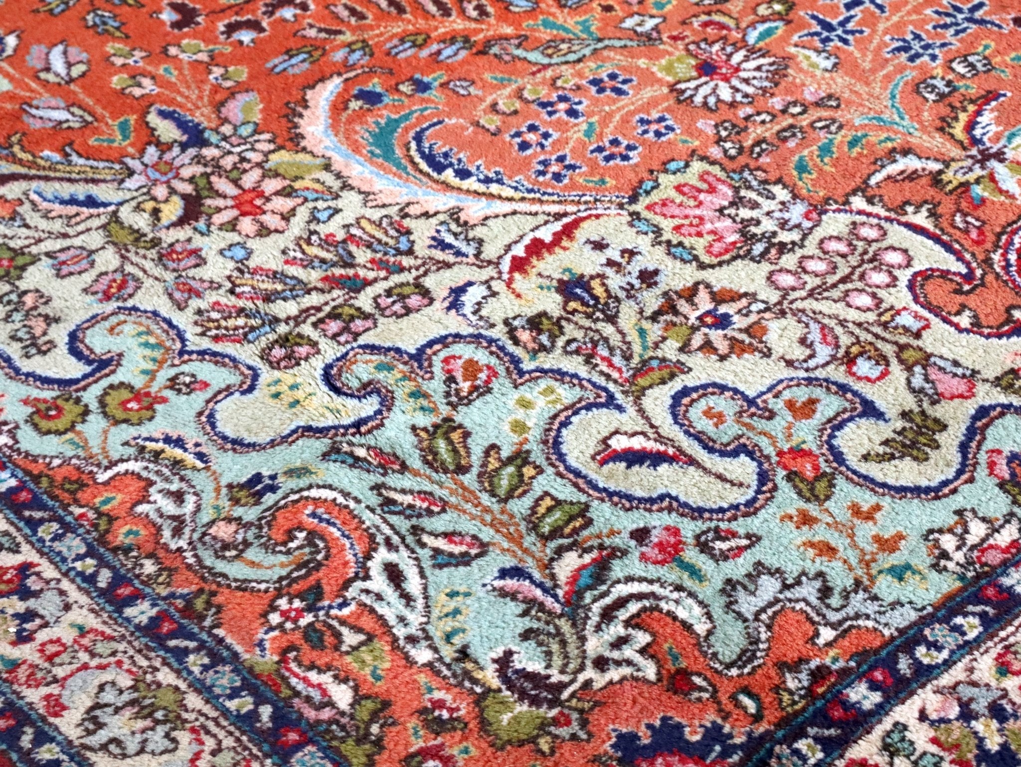Persian Tabriz Rug | 10' x 13' 9