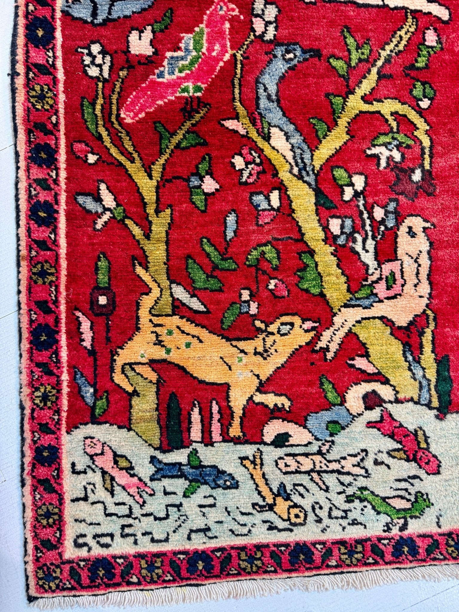 Persian Tabriz Rug | 3' 2” x 5' 11