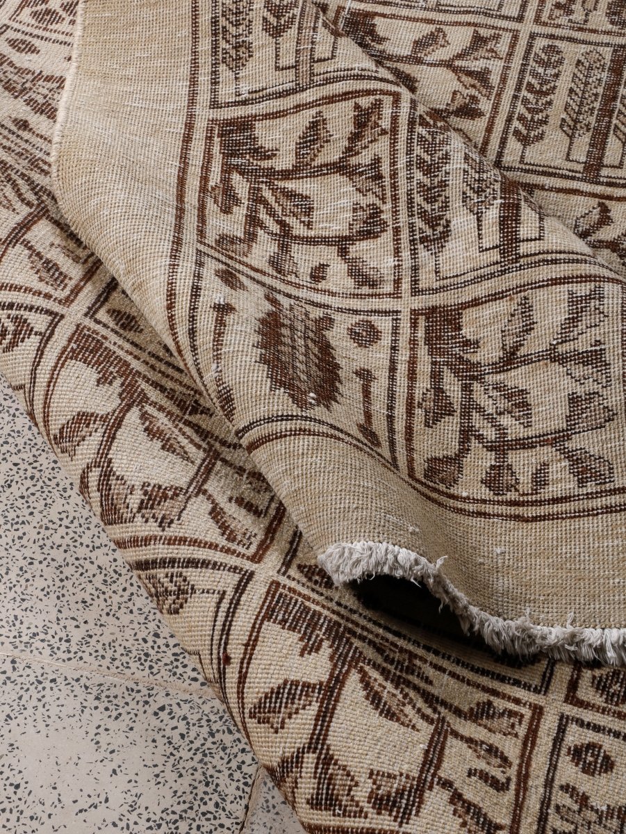 Persian Tabriz Rug | 5' 11” x 8' 10