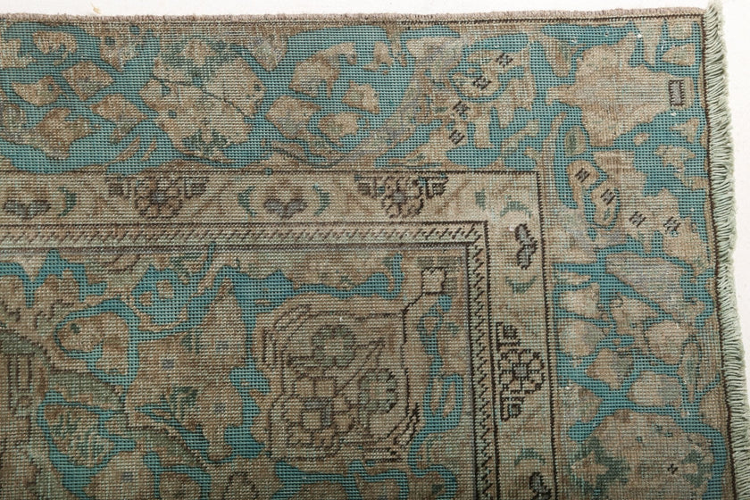 Persian Tabriz Rug | 5' 9
