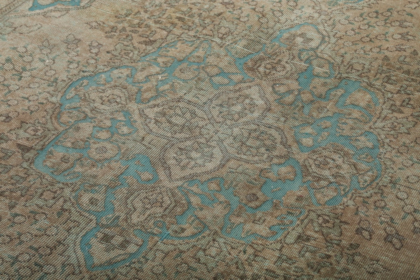 Persian Tabriz Rug | 5' 9