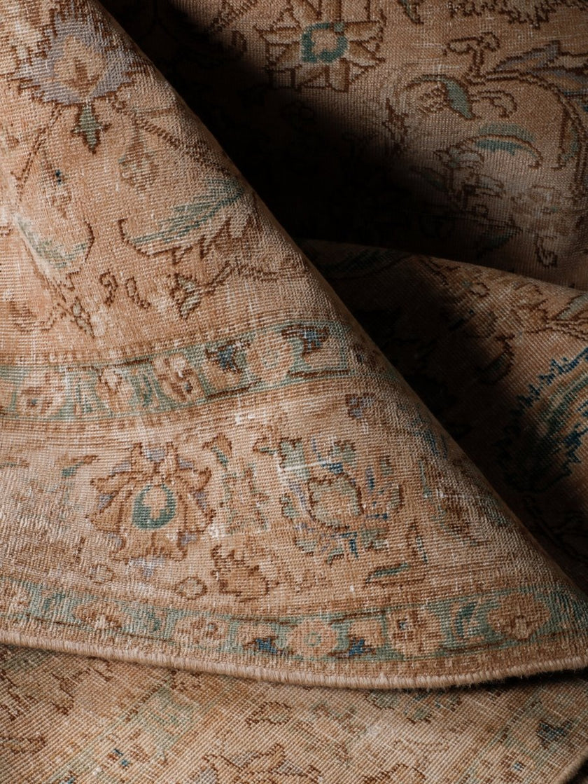 Persian Tabriz Rug | 6' 11” x 10' 1