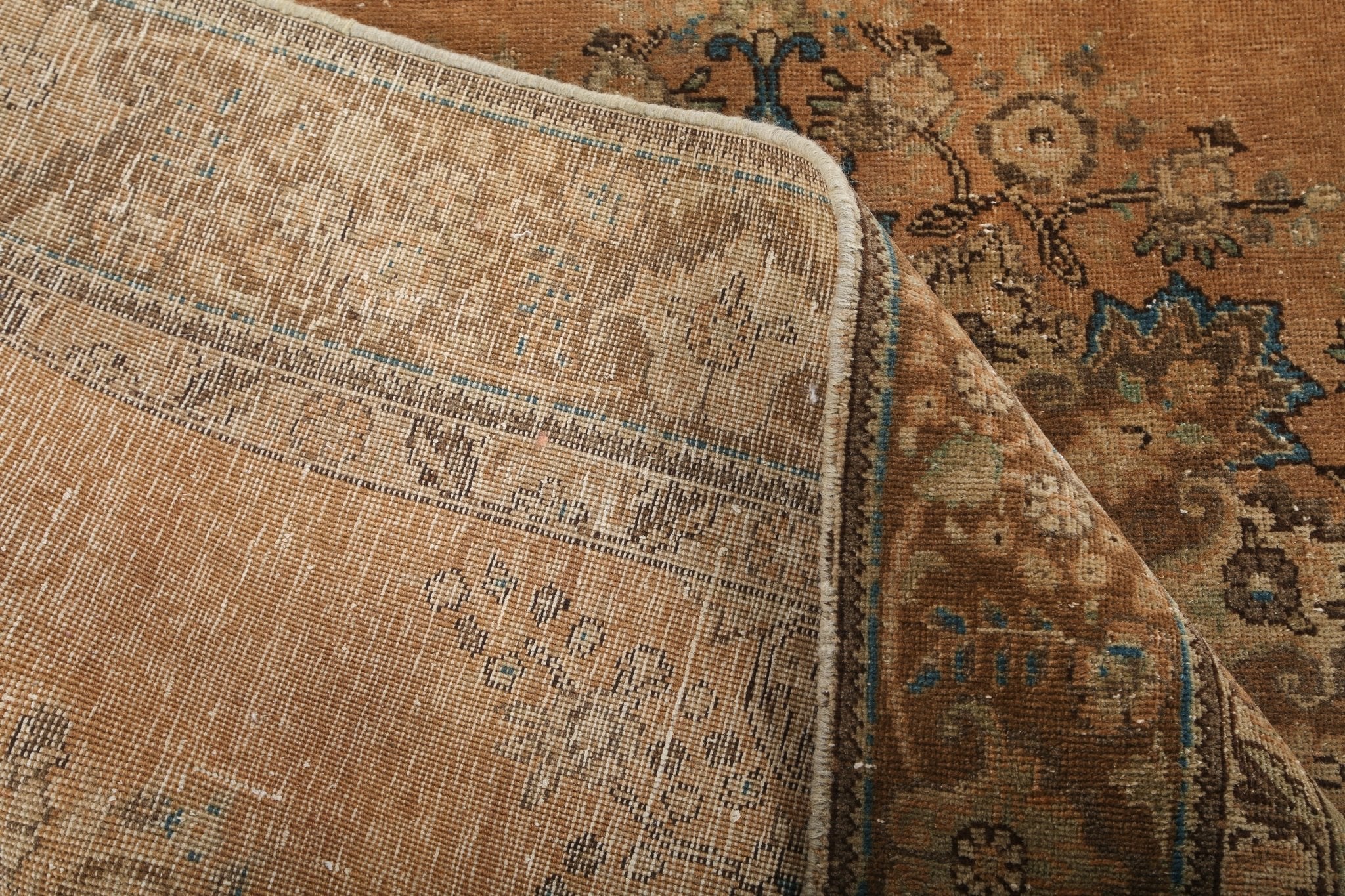 Persian Tabriz Rug | 6' x 9'