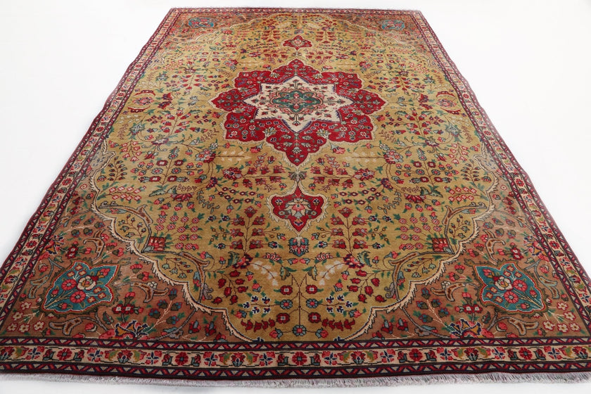 Persian Tabriz Rug | 7' 5