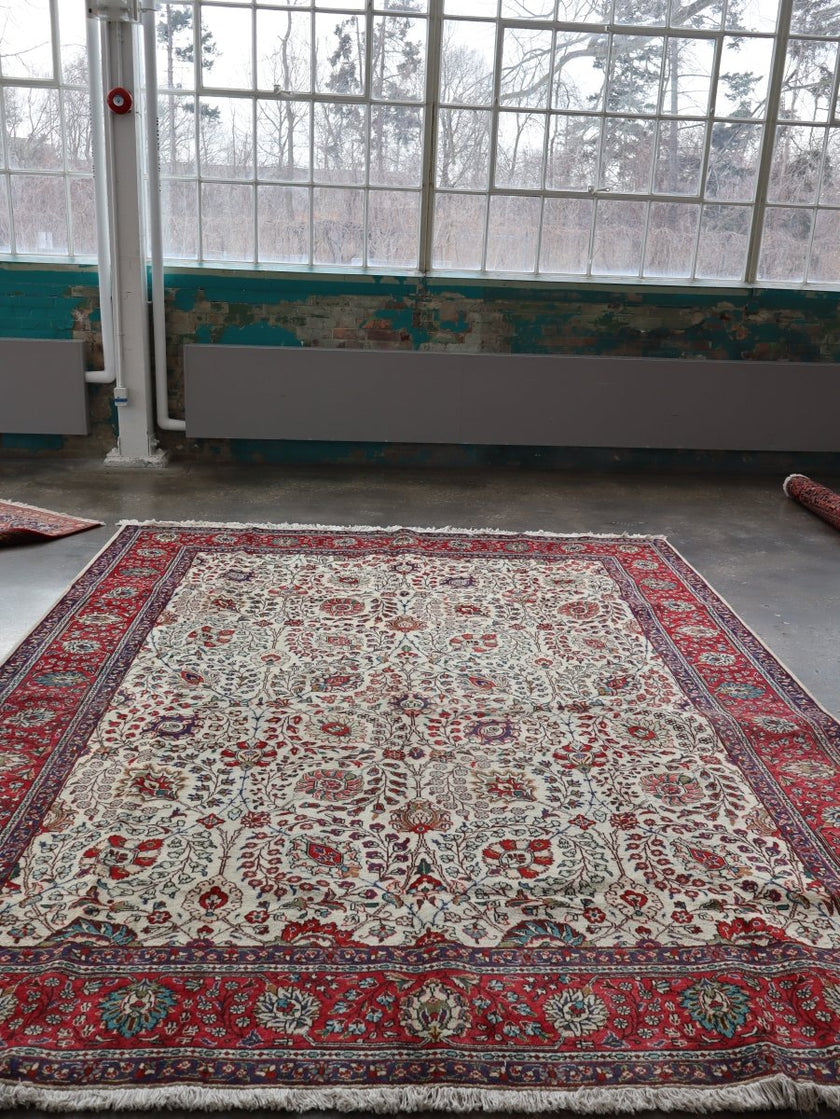 Persian Tabriz Rug | 9' 10