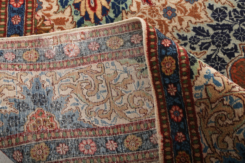 Persian Tabriz Rug | 9' 5