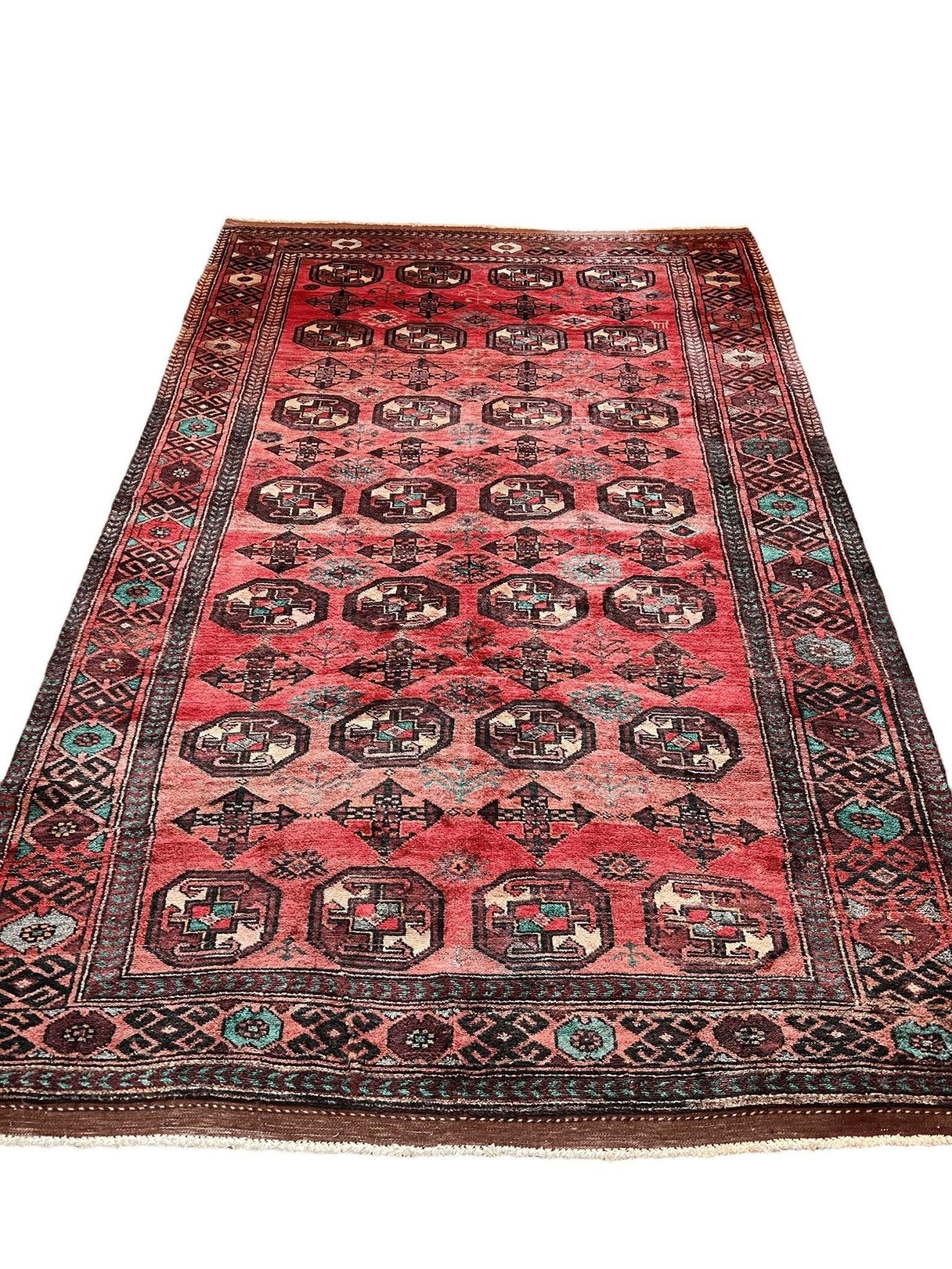 Persian Tribal Rug | 8' 6