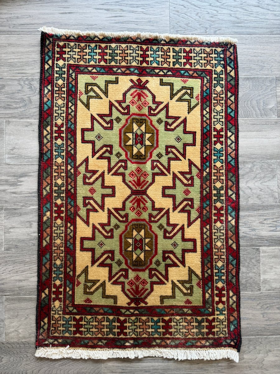 Persian Turkomana Rug | 1' 11